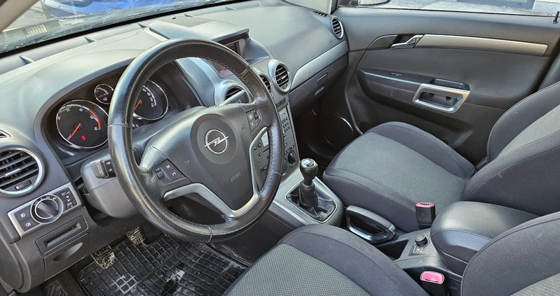 Opel Antara cena 21900 przebieg: 220000, rok produkcji 2007 z Urzędów małe 562